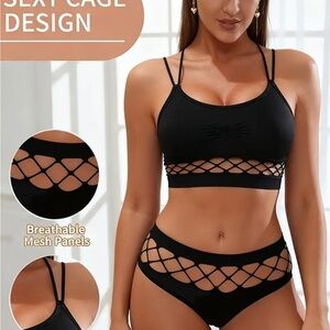 Black Cage Design sports bra and underwear Set size large nwt
